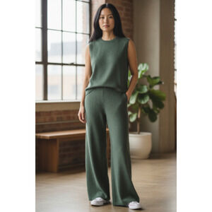 NWT Time and Tru Women's  Sweater Tank Top and Wide Leg Pants Set Army Green